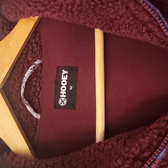 Hooey Sherpa Pullover Bergundy with Aztec Accents - Picture 6 of 11